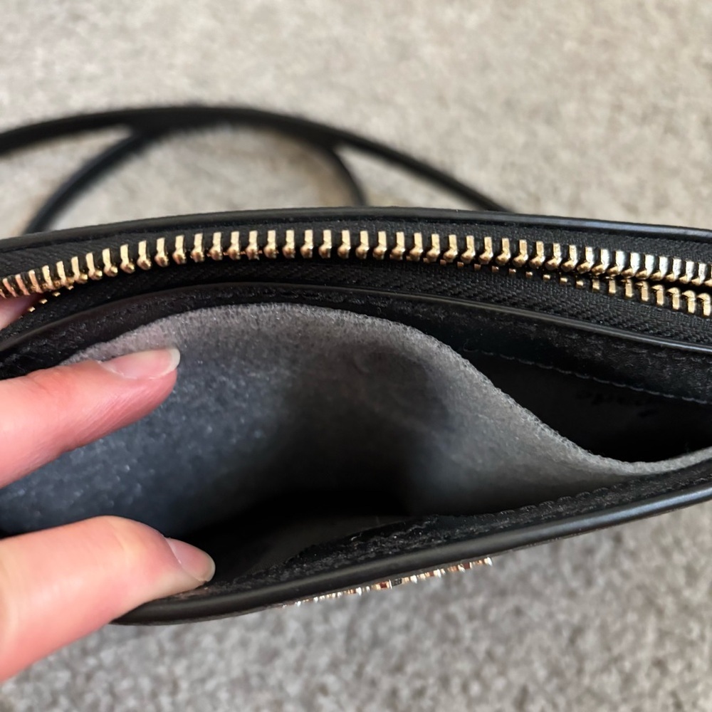 Kate Spade Hilli Crossbody - Picture 4 of 10